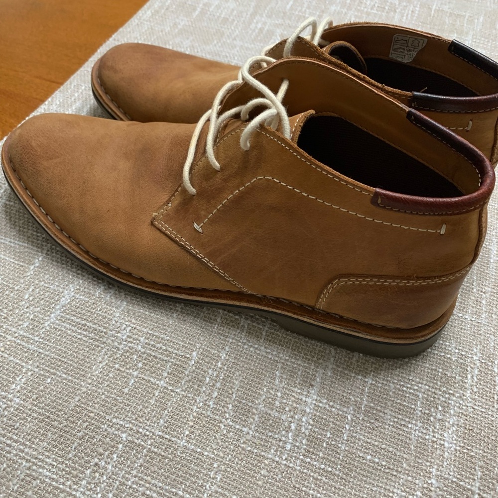 Steve Madden Brown Leather Chukka Boots